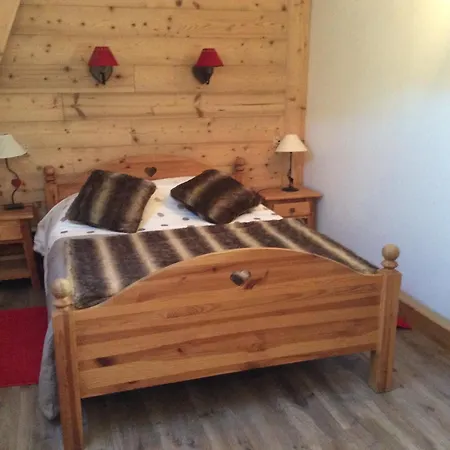 Duplex 3 Pour 6 Personnes Avec Balcon A Valloire, 400m Des Pistes - Fr-1-263-297 * Valloire